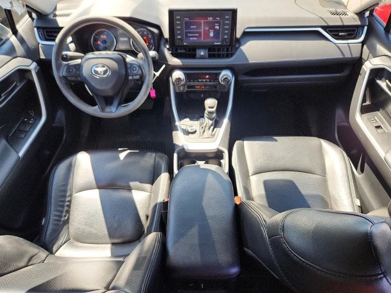 2021 TOYOTA RAV4 LE 8