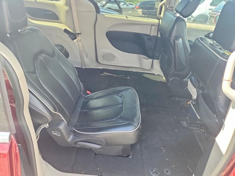 2022 CHRYSLER PACIFICA LIMITED 11