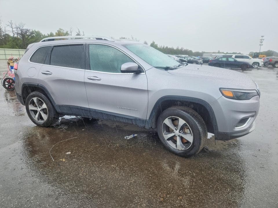 2019 JEEP CHEROKEE LIMITED 4