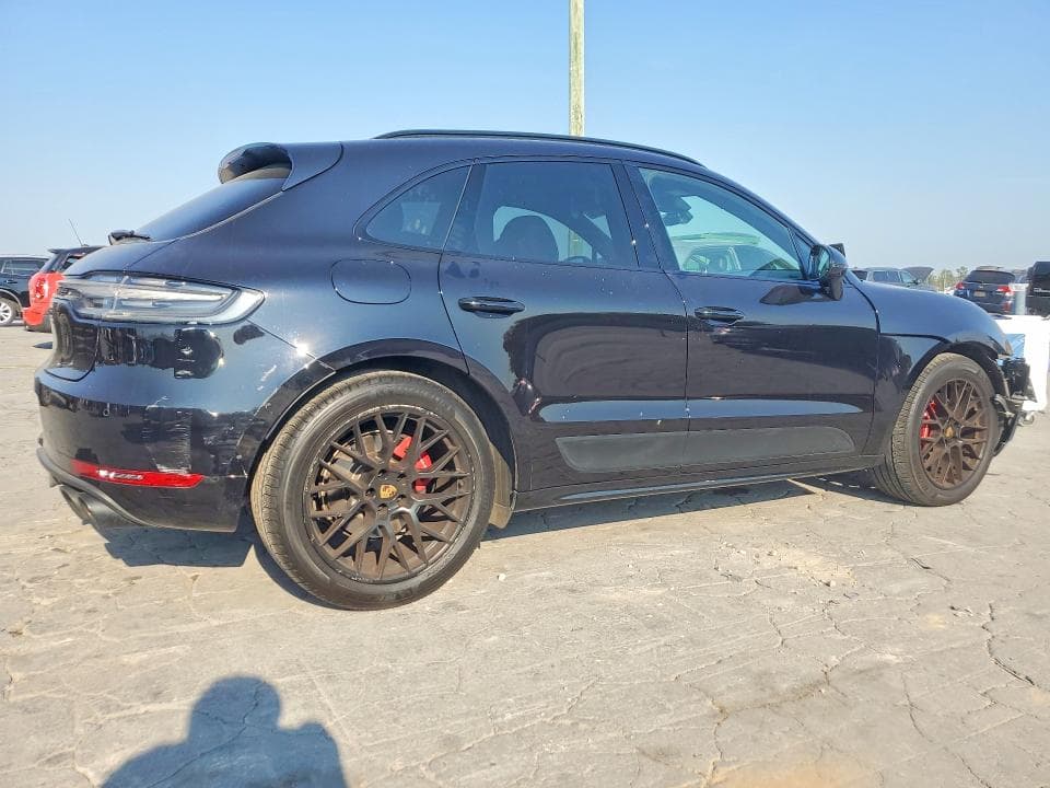 2021 PORSCHE MACAN GTS 3