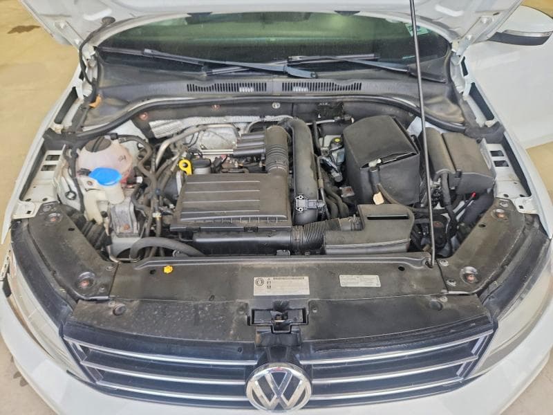 2017 VOLKSWAGEN JETTA SE 11