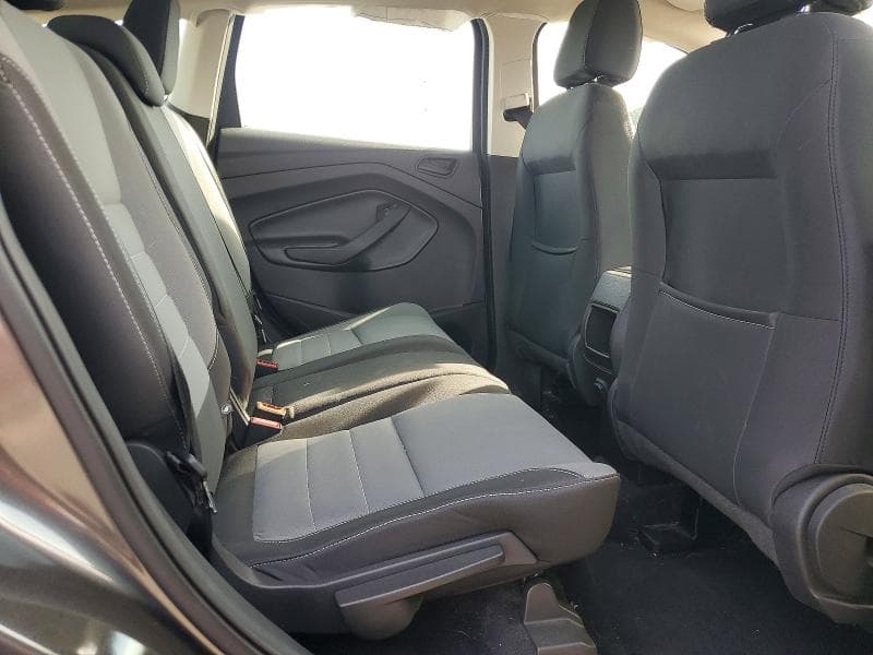 2017 FORD ESCAPE S 11