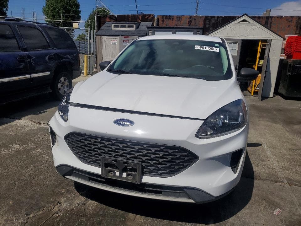 2022 FORD ESCAPE S 5