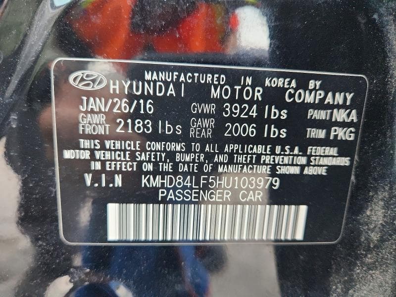 2017 HYUNDAI ELANTRA SE 12