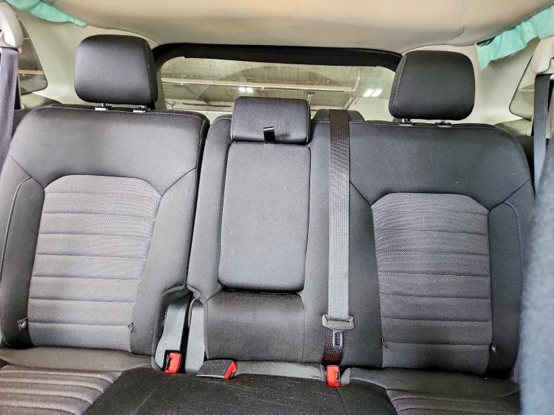 2022 FORD EDGE SE 10