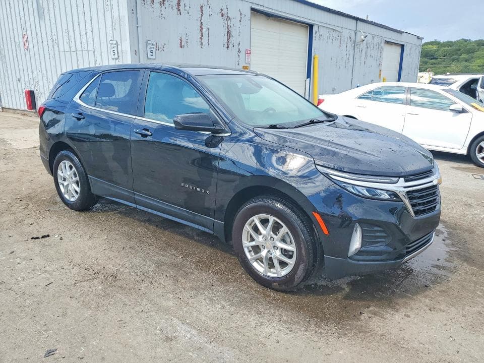 2022 CHEVROLET EQUINOX LT 4