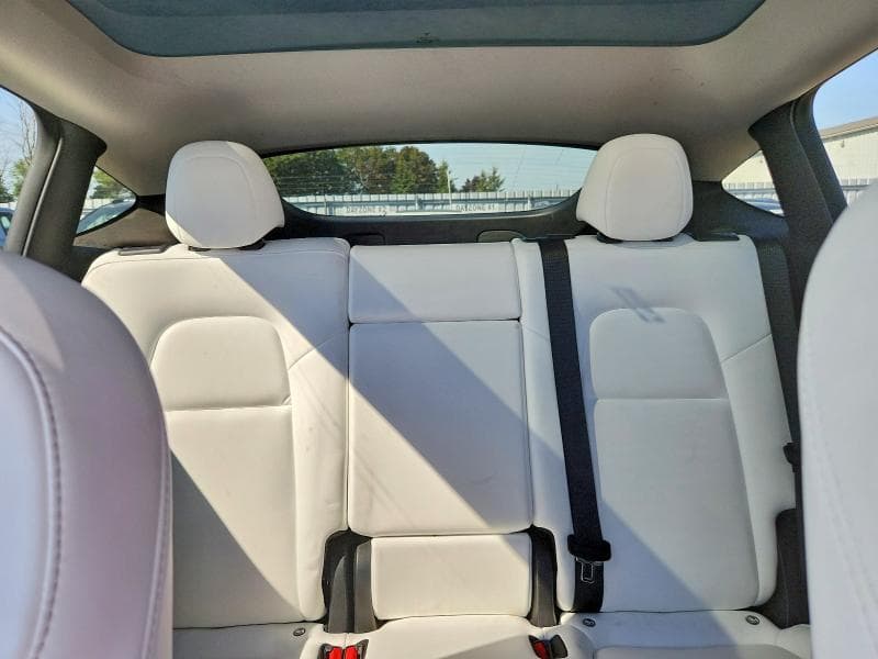 2022 TESLA MODEL Y 10