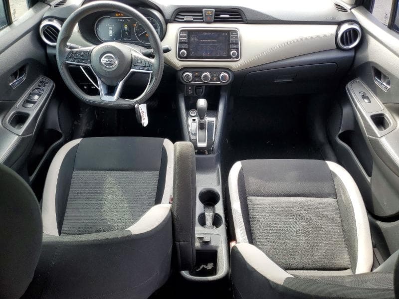 2020 NISSAN VERSA SV 8