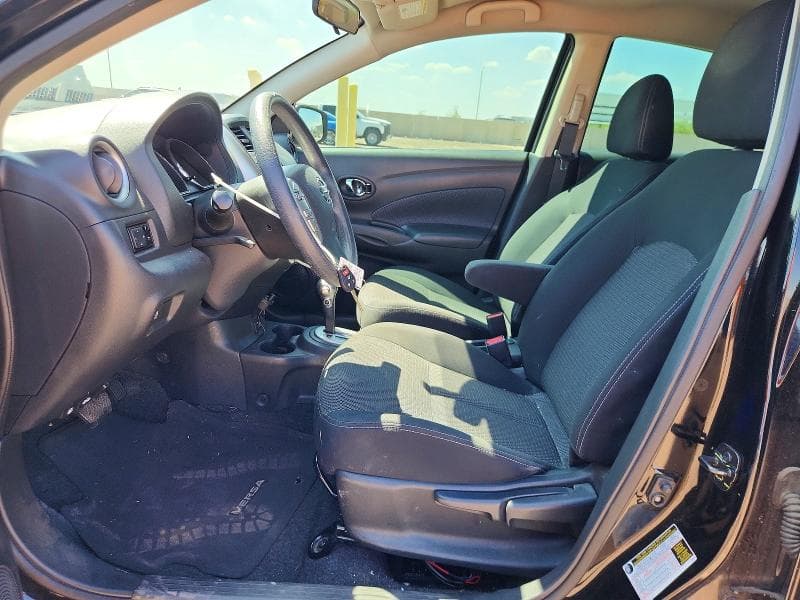2019 NISSAN VERSA SV 7