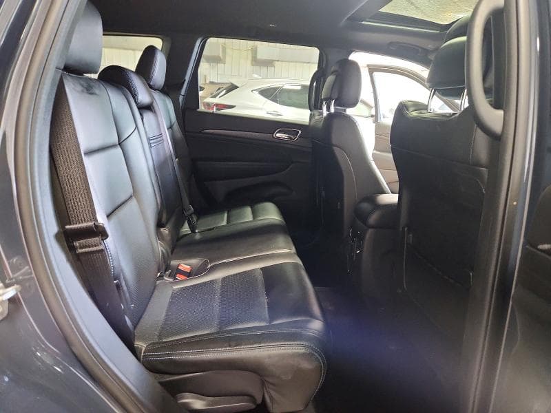 2018 JEEP GRAND CHEROKEE LAREDO 10