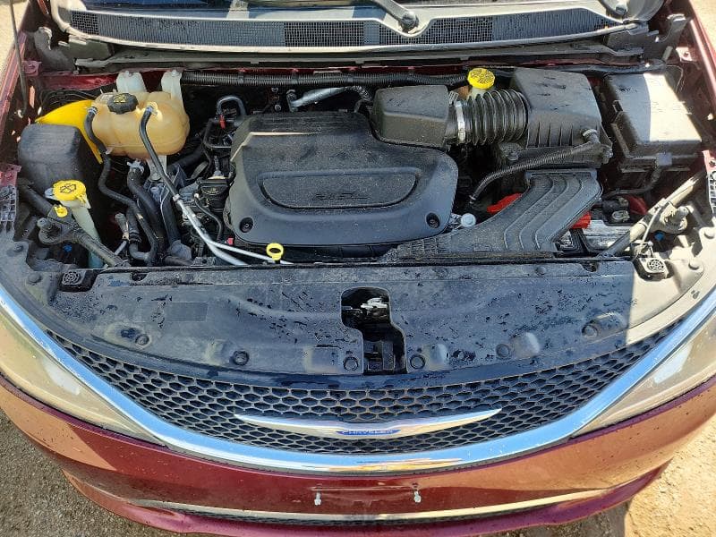 2020 CHRYSLER PACIFICA TOURING L 11