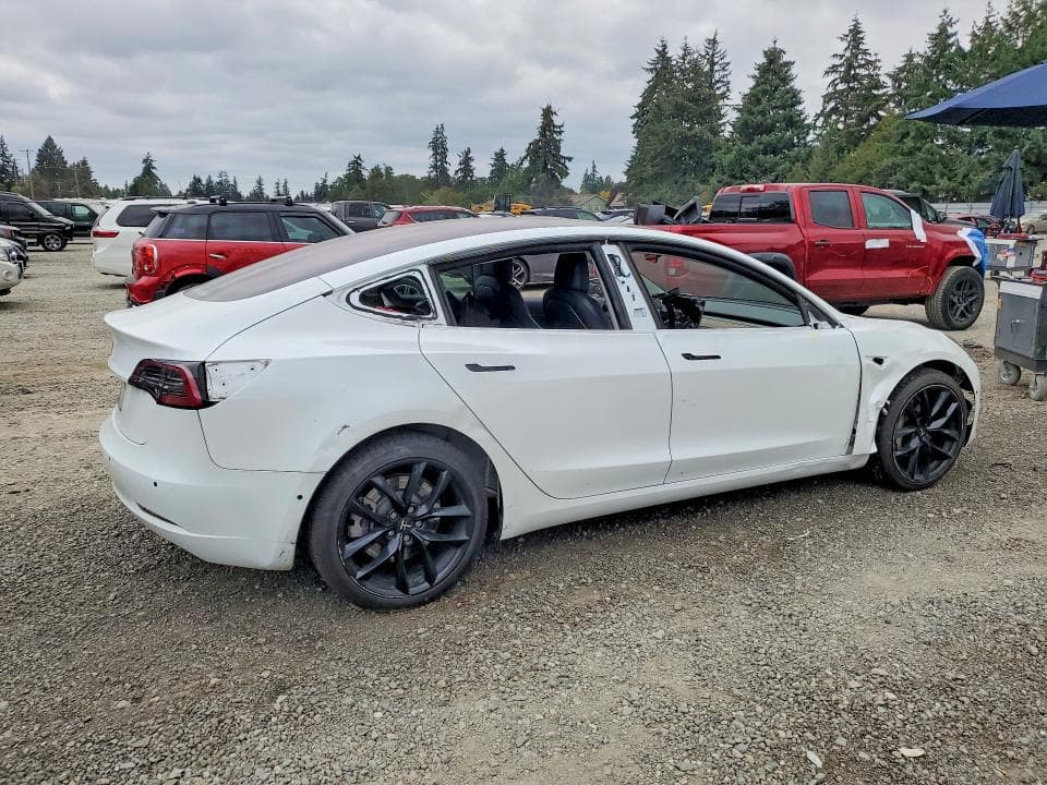 2018 TESLA MODEL 3 3