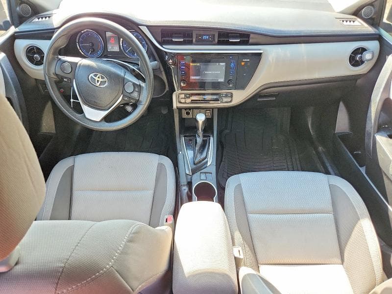 2017 TOYOTA COROLLA LE 8