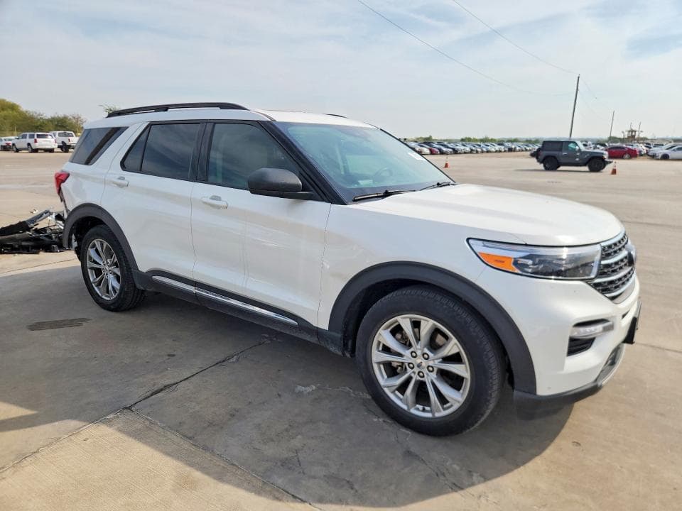 2021 FORD EXPLORER XLT 4