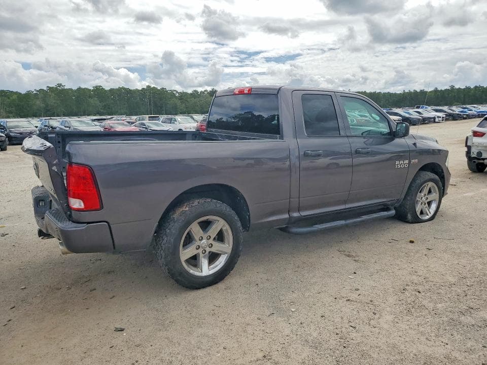 2017 RAM 1500 ST 3