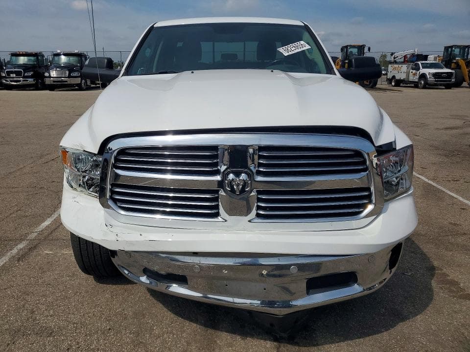 2018 RAM 1500 SLT 5
