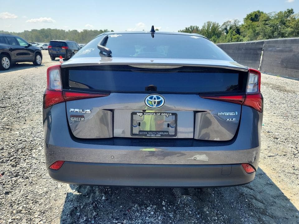 2021 TOYOTA PRIUS XLE 6