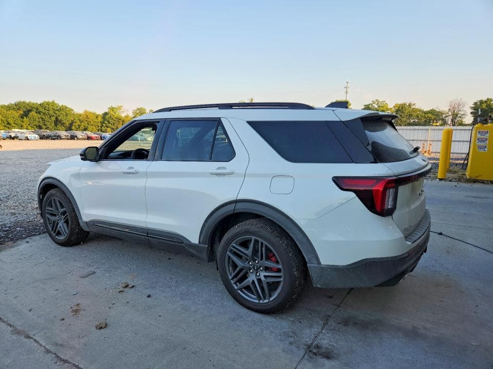2026 FORD EXPLORER ST 2