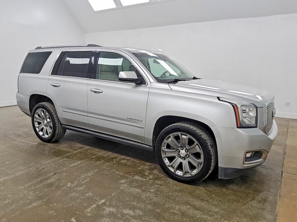 2017 GMC YUKON DENALI 4
