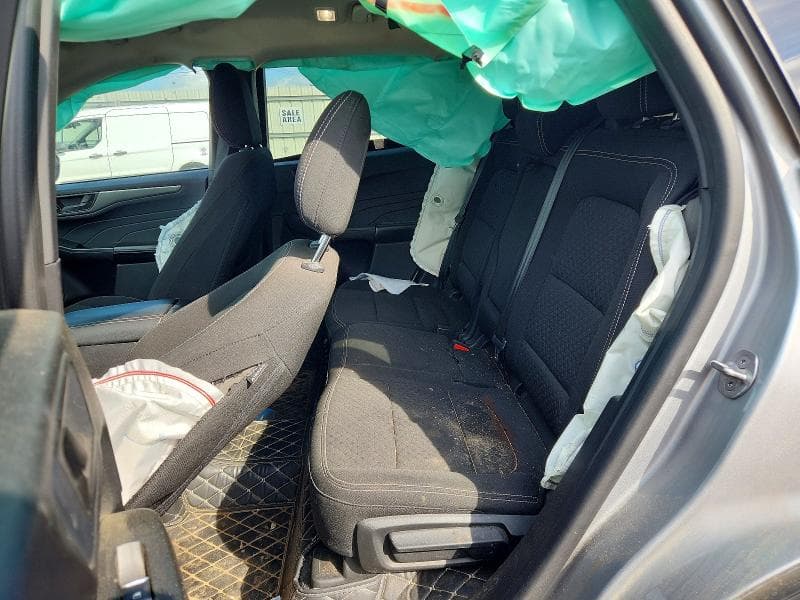 2023 FORD ESCAPE ACTIVE 11