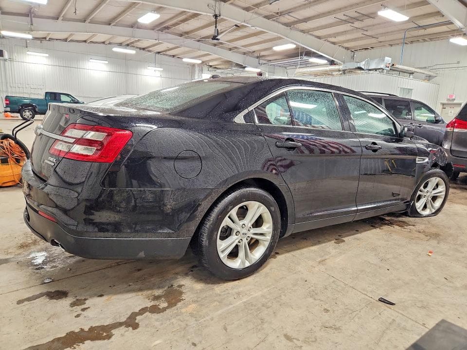 2017 FORD TAURUS SEL 3