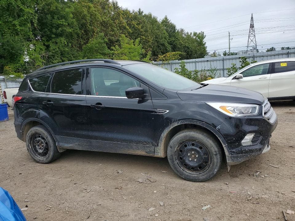 2018 FORD ESCAPE SEL 4