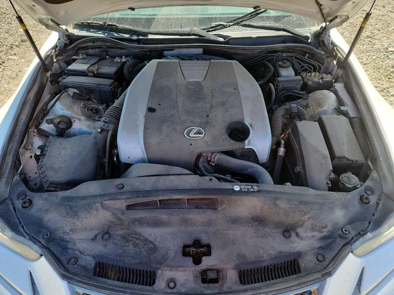 2017 LEXUS IS 300 11