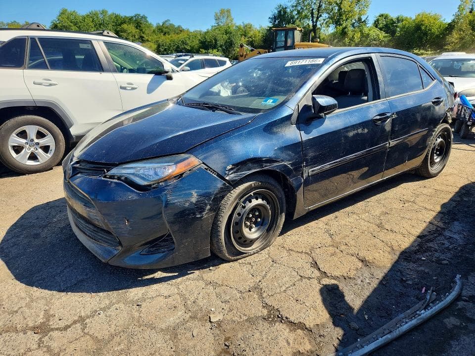 2017 TOYOTA COROLLA LE - 1