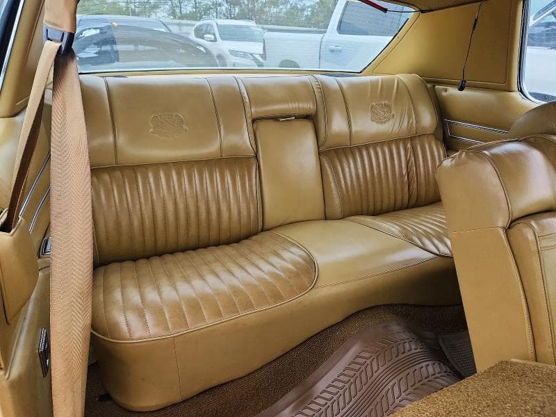 1977 CHRYSLER NEWPORT 10