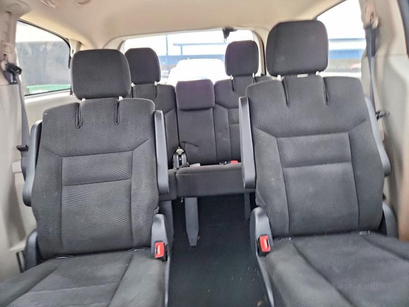 2020 DODGE GRAND CARAVAN SE 10