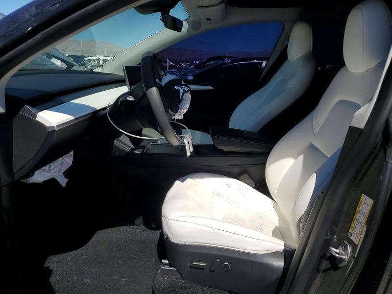 2024 TESLA MODEL Y 7