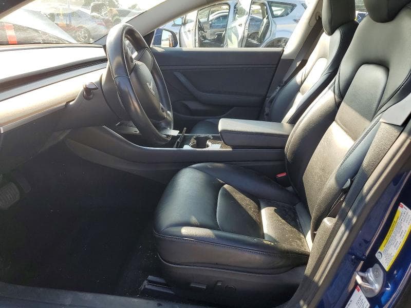 2018 TESLA MODEL 3 7