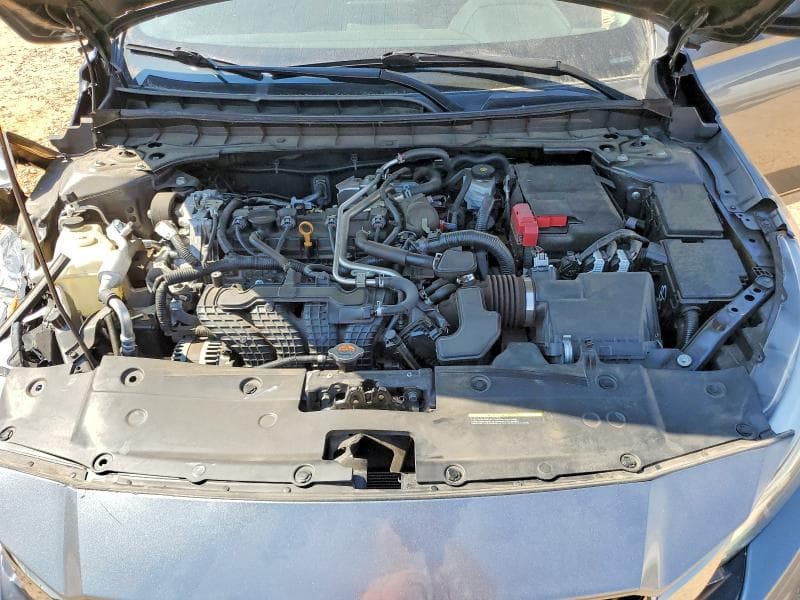 2021 NISSAN ALTIMA SR 11