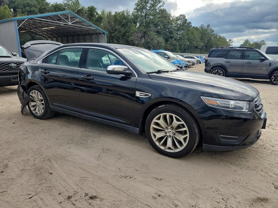 2017 FORD TAURUS LIMITED 4