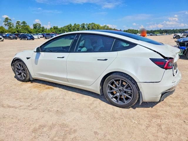 2021 TESLA MODEL 3 2
