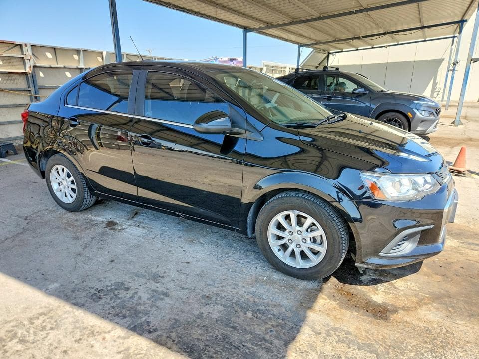 2019 CHEVROLET SONIC LT 4