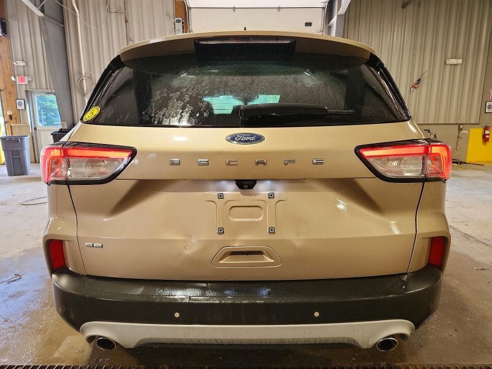 2021 FORD ESCAPE SE 6