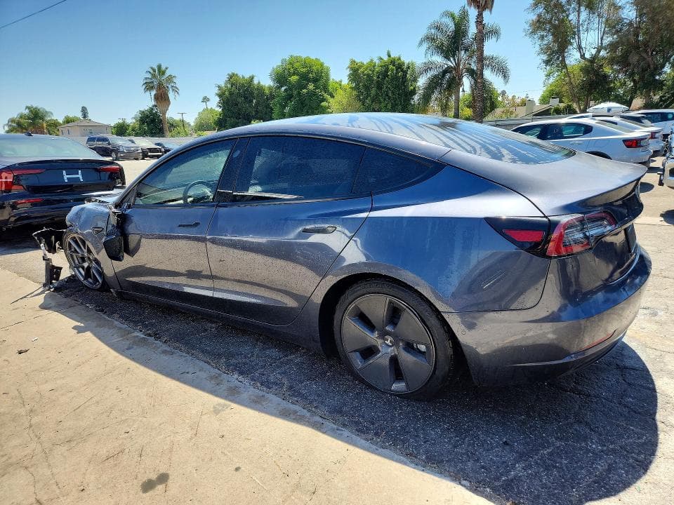 2022 TESLA MODEL 3 2