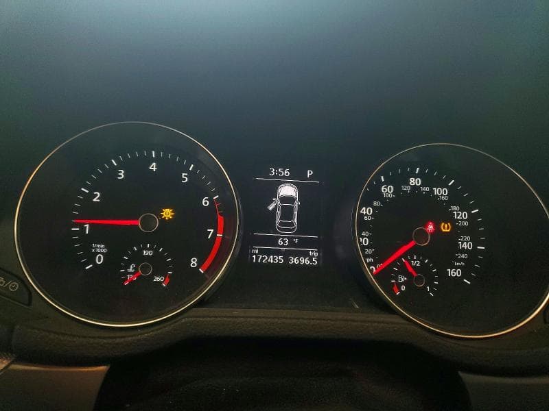 2018 VOLKSWAGEN PASSAT S 9