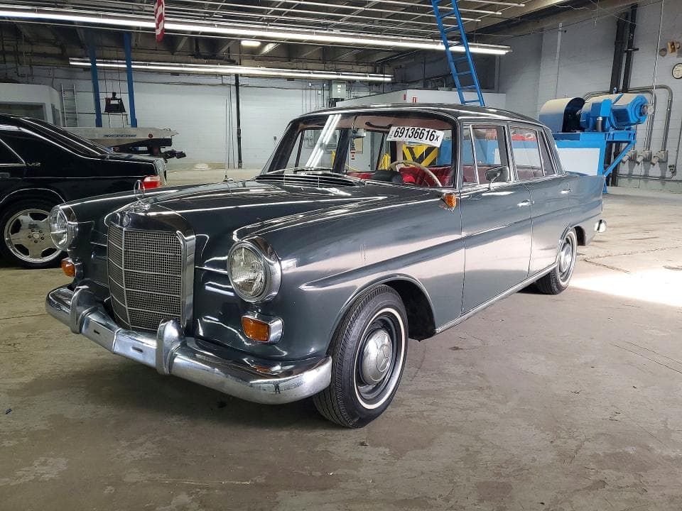 1964 MERCEDES-BENZ 190