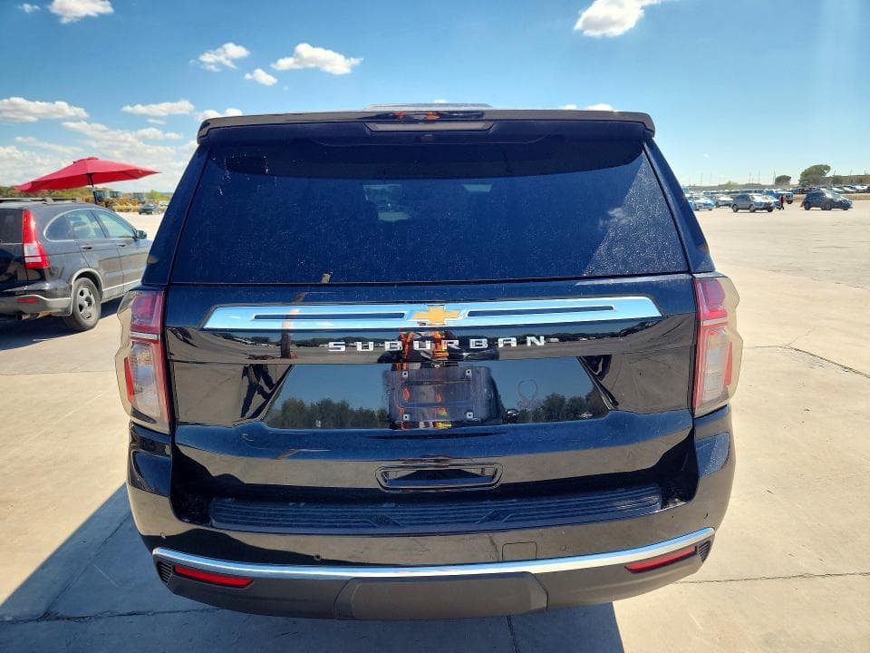 2021 CHEVROLET SUBURBAN C1500 LS 6