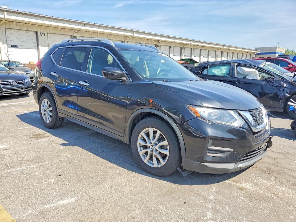 2018 NISSAN ROGUE SV 4