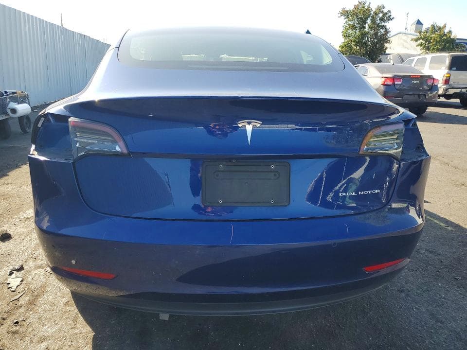 2019 TESLA MODEL 3 6