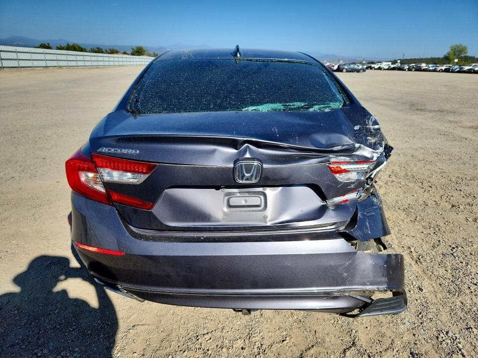 2018 HONDA ACCORD EX 6