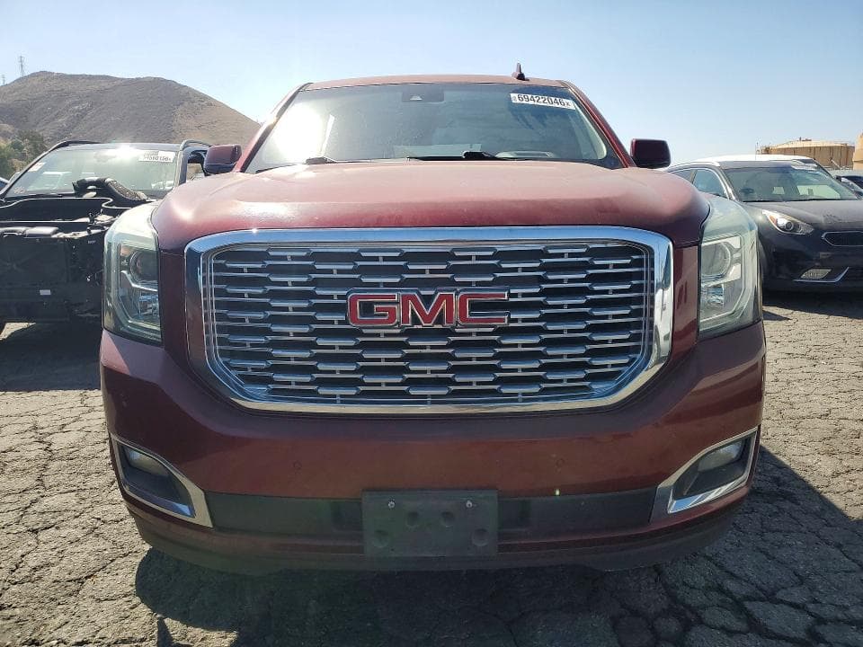 2019 GMC YUKON DENALI 5