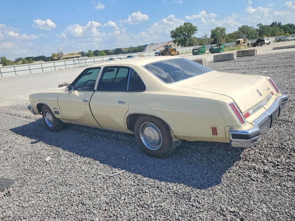 1976 OLDSMOBILE CUTLASS 2