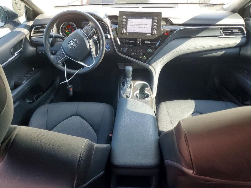 2021 TOYOTA CAMRY LE 8
