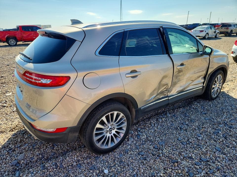 2017 LINCOLN MKC RESERVE 3