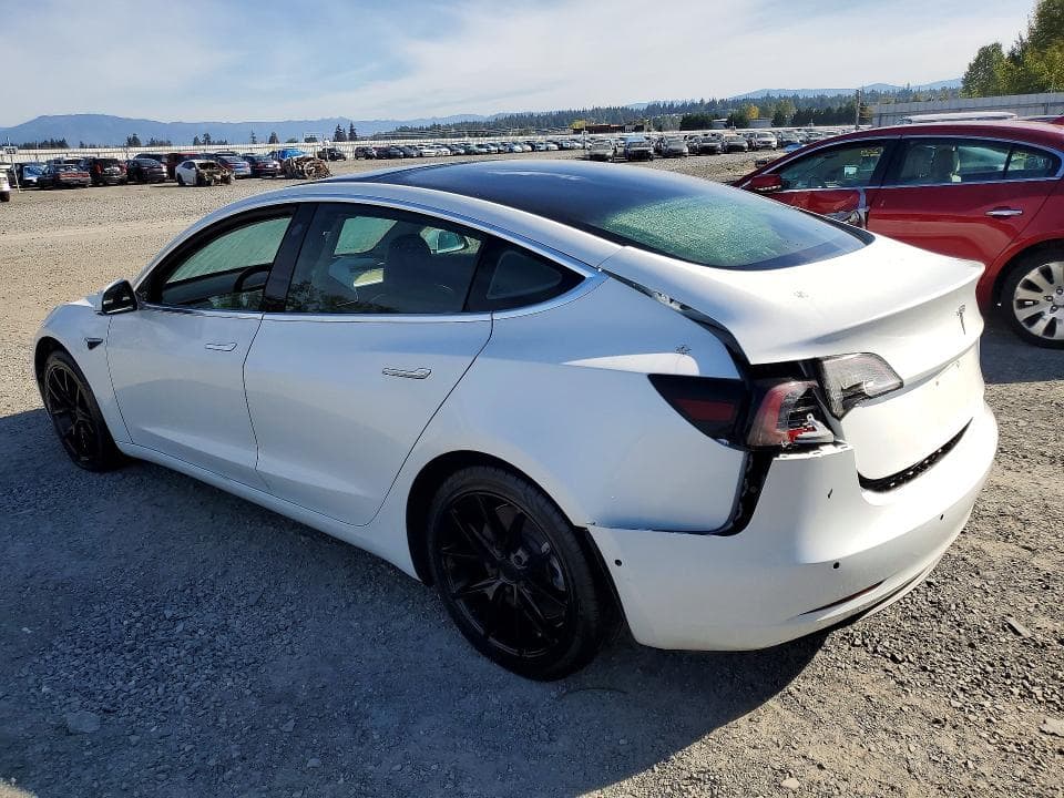 2020 TESLA MODEL 3 2