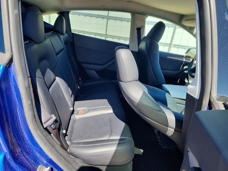 2025 TESLA MODEL Y 11